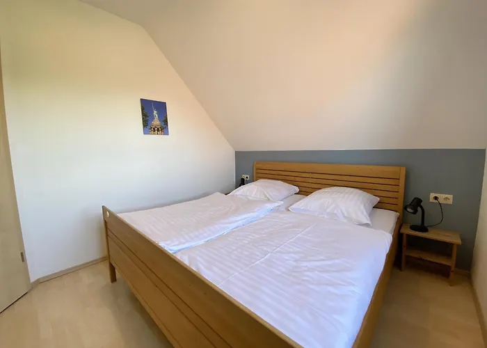 20 بيت للعطل *